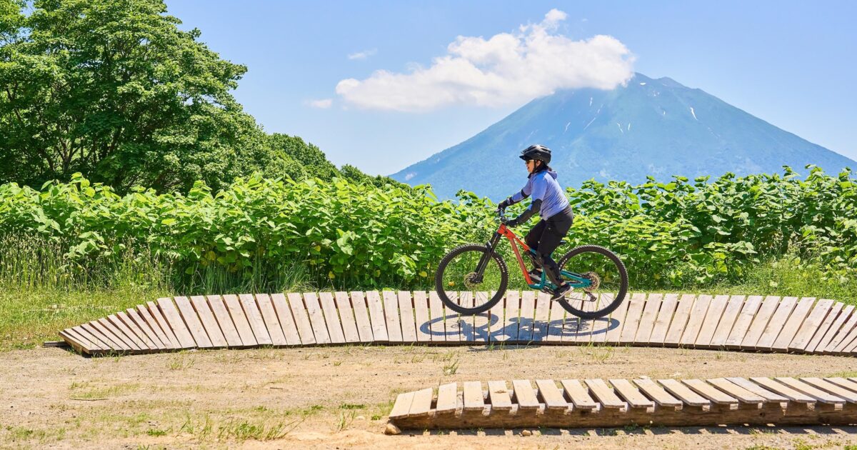 Mountain Biking Adventures for Families This Holiday Season